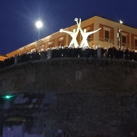 La Piazza Villa San Giorgio Ionico Esterno foto
