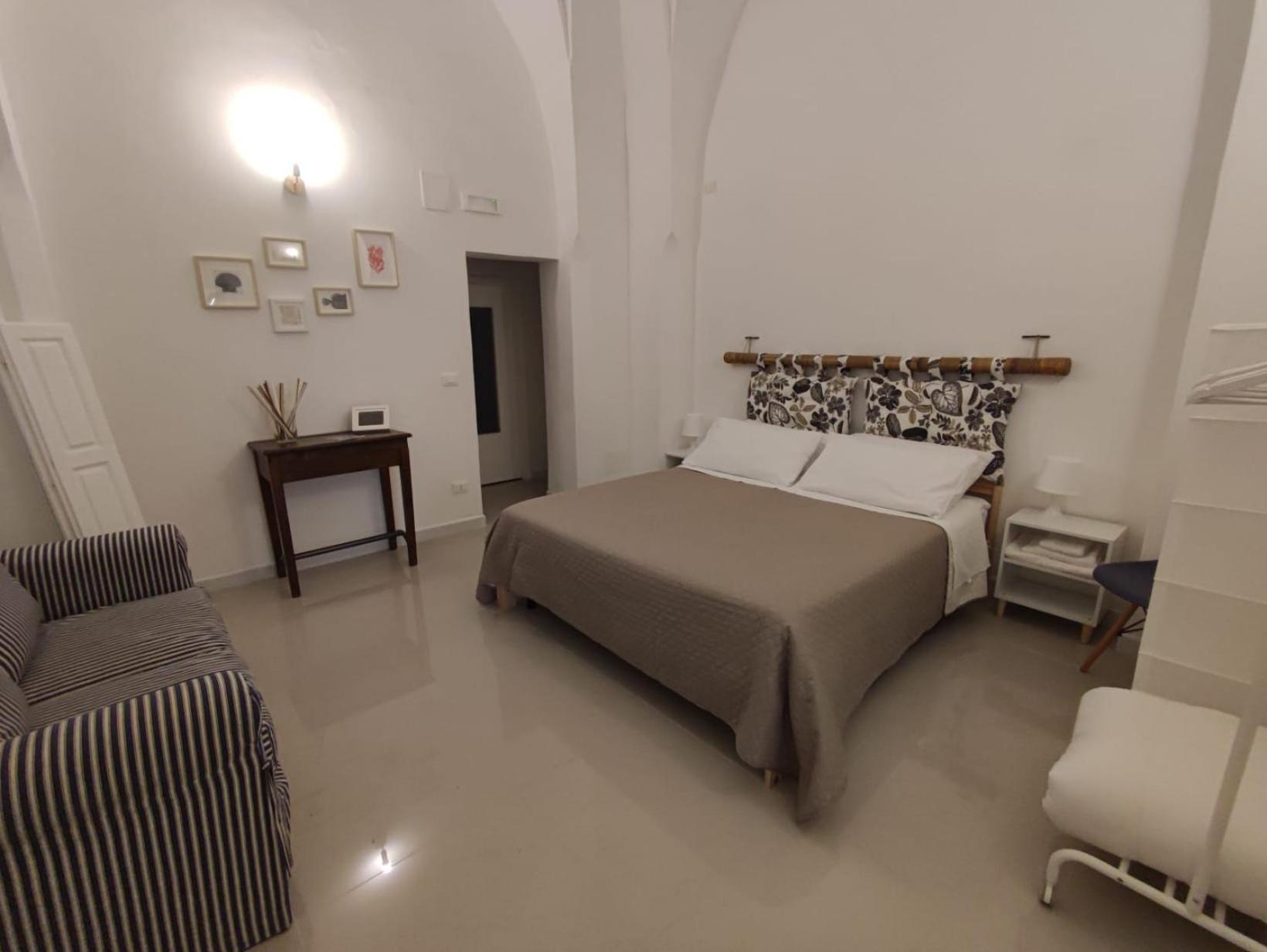 La Piazza Villa San Giorgio Ionico Esterno foto